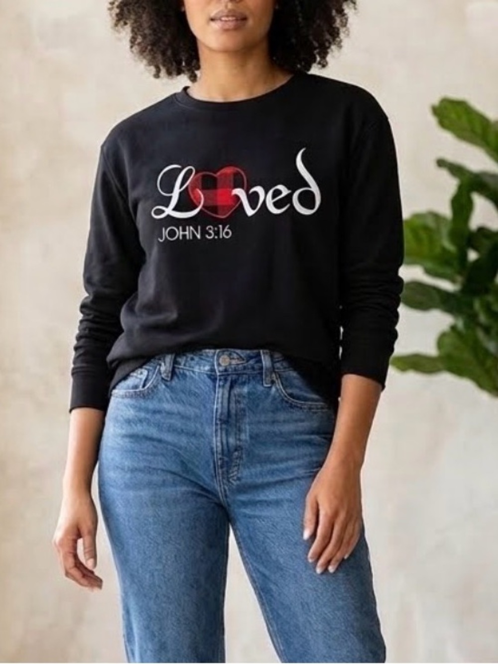 Athletic Loved John 3:16 Red Plaid Heart Christian Women Black Sweatshirt sz M